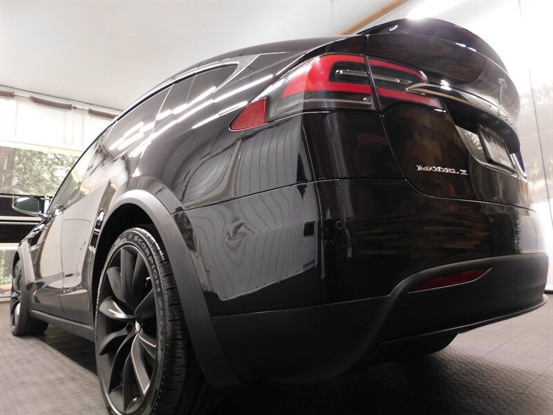 2016 Tesla Model X 90D Sport Utility / AWD /1-OWNER / 33,000 MILES   - Photo 27 - Gladstone, OR 97027