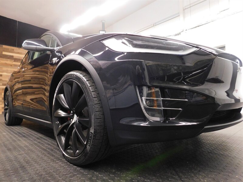 2016 Tesla Model X 90D Sport Utility / AWD /1-OWNER / 33,000 MILES   - Photo 26 - Gladstone, OR 97027