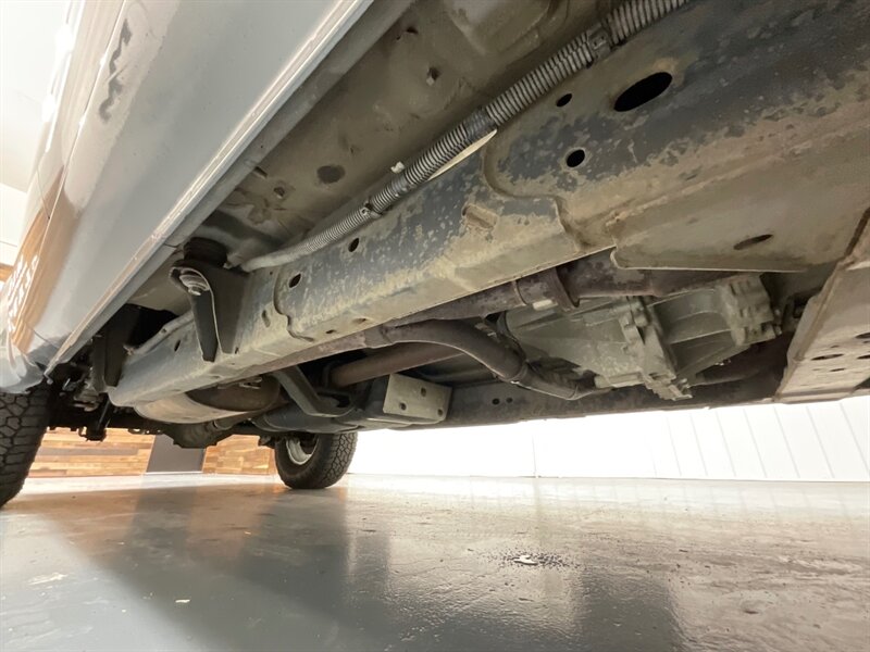 2009 Nissan Frontier SE V6 / 4x4 / Crew Cab / LIFTED / NEW TIRES/CANOPY / WINCH BUMPER / LOCAL NO RUST - Photo 44 - Gladstone, OR 97027