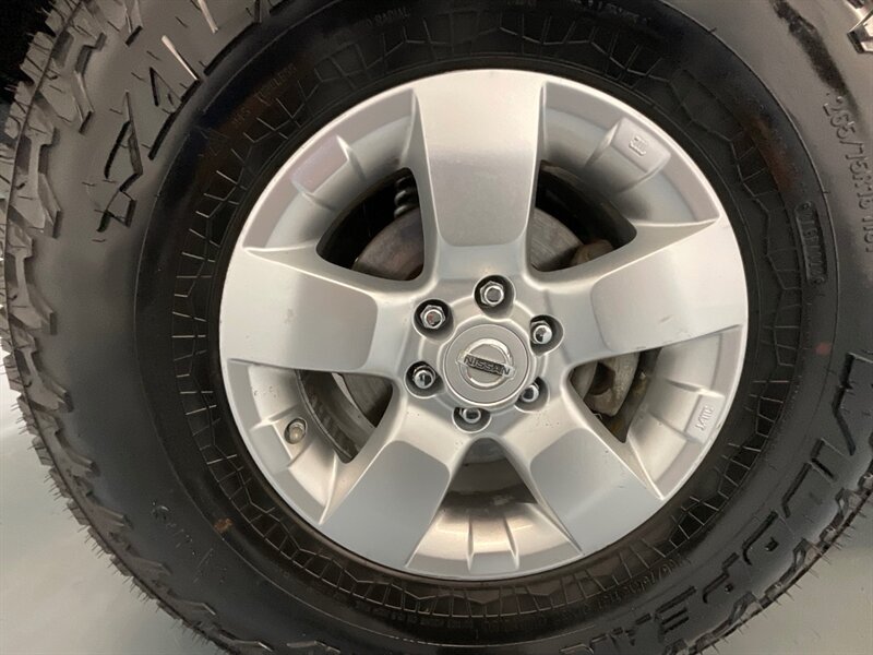 2009 Nissan Frontier SE V6 / 4x4 / Crew Cab / LIFTED / NEW TIRES/CANOPY / WINCH BUMPER / LOCAL NO RUST - Photo 49 - Gladstone, OR 97027