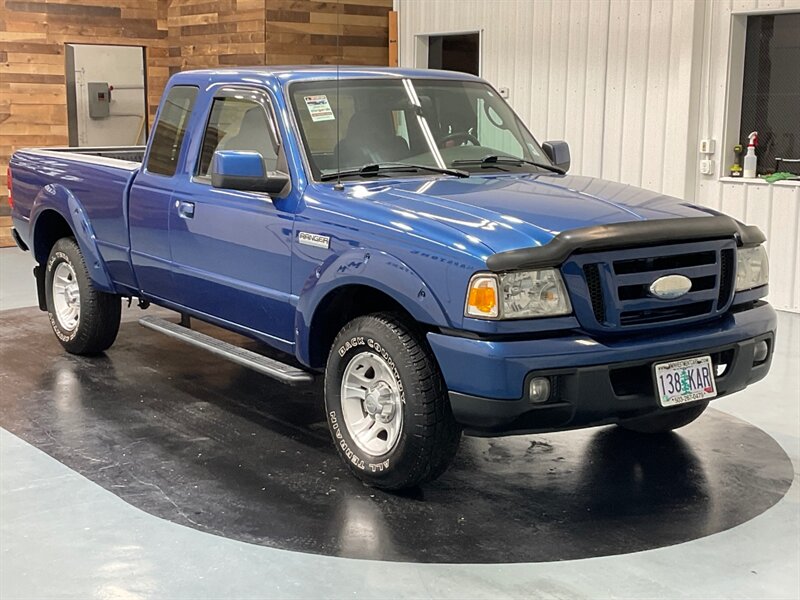 2007 Ford Ranger SPORT Super Cab 4-Dr / 3.0L V6 / 5-SPEED MANUAL  / 2WD - Photo 2 - Gladstone, OR 97027