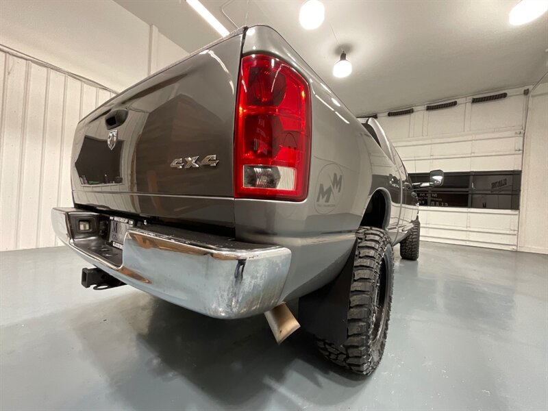 2006 Dodge Ram 2500 Laramie MEGACAB 4X4 / 5.9L DIESEL / NEW TIRES  / Leather w. Heated Seats / Power Running Board / LEVELED w. NEW WHEELS & TIRES / ZERO RUST - Photo 56 - Gladstone, OR 97027