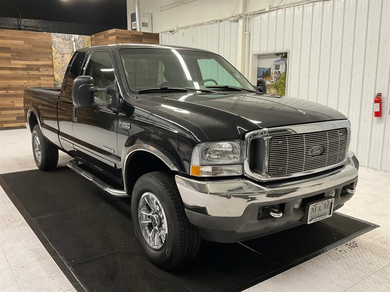 2001 Ford F-250 Lariat Super Cab 4X4 / 7.3L DIESEL / 109,000 MILES  /HEATED LEATHER SEATS / LOCAL TRUCK / RUST FREE / LONG BED - Photo 2 - Gladstone, OR 97027