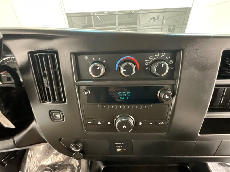 2010 GMC Savana 2500 CARGO VAN / 6.0L V8 / LOCAL VAN / 127k MILES  / ZERO RUST / SHELVES INCLUDED - Photo 20 - Gladstone, OR 97027