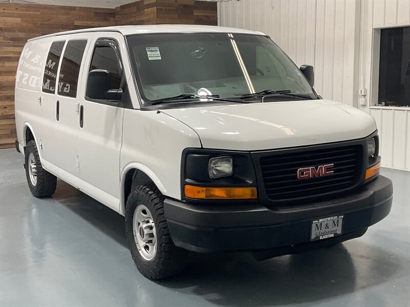 2010 GMC Savana 2500 CARGO VAN / 6.0L V8 / LOCAL VAN / 127k MILES  / ZERO RUST / SHELVES INCLUDED - Photo 2 - Gladstone, OR 97027