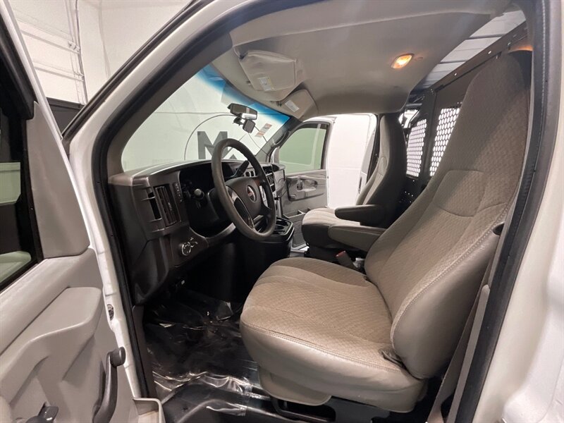 2010 GMC Savana 2500 CARGO VAN / 6.0L V8 / LOCAL VAN / 127k MILES  / ZERO RUST / SHELVES INCLUDED - Photo 17 - Gladstone, OR 97027