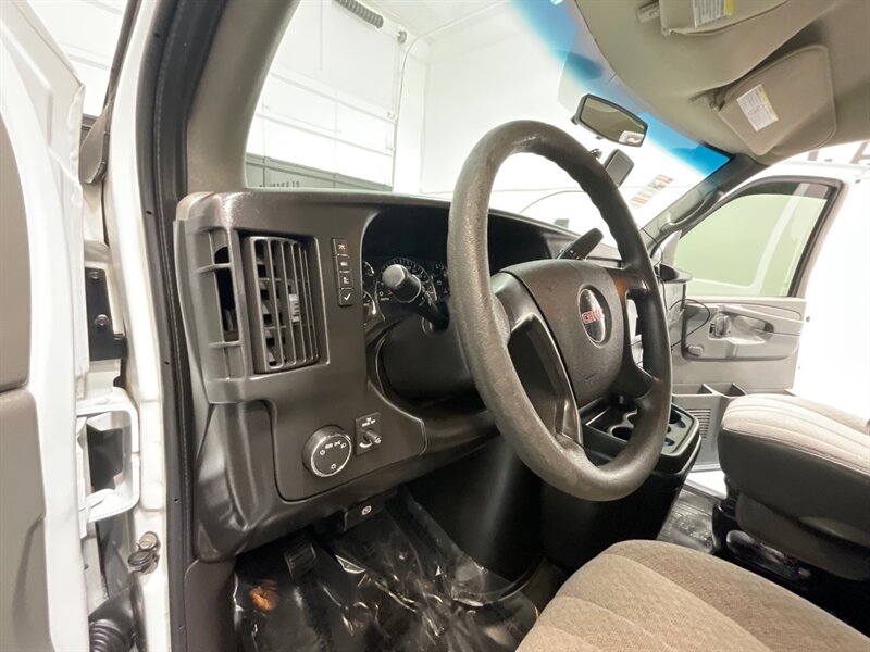 2010 GMC Savana 2500 CARGO VAN / 6.0L V8 / LOCAL VAN / 127k MILES  / ZERO RUST / SHELVES INCLUDED - Photo 40 - Gladstone, OR 97027
