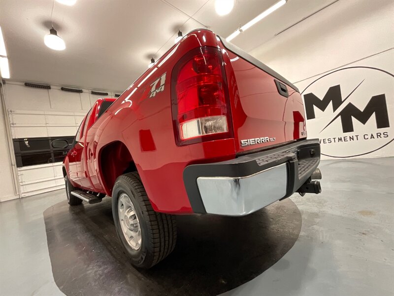 2008 GMC Sierra 2500 SLT 4X4 / 6.6L DURAMAX DIESEL / 1-OWNER  / Leather - Photo 32 - Gladstone, OR 97027