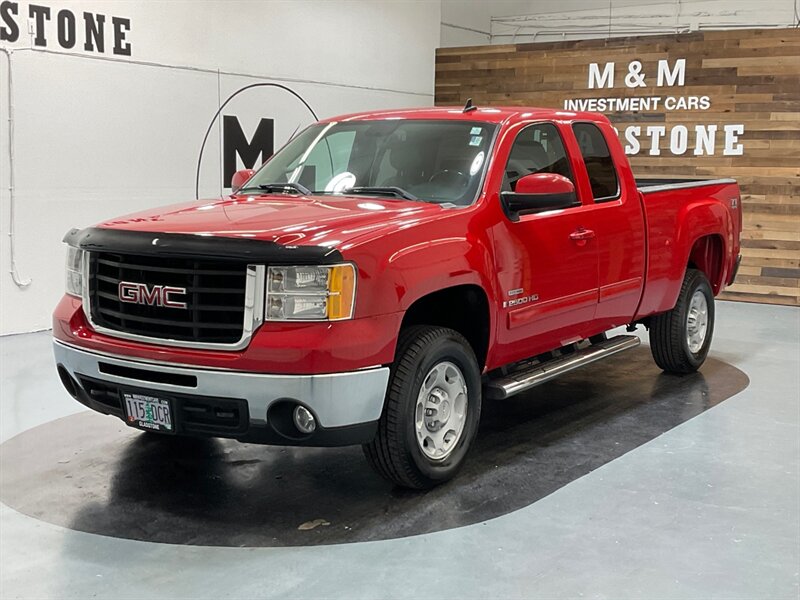 2008 GMC Sierra 2500 SLT 4X4 / 6.6L DURAMAX DIESEL / 1-OWNER  / Leather - Photo 49 - Gladstone, OR 97027