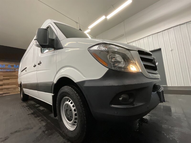 2018 Mercedes-Benz Sprinter 2500 CARGO VAN / 3.0 DIESEL / HIGH ROOF EXTENDED  CARGO VAN / 170 inc WB High Roof Extended / Backup Camera - Photo 15 - Gladstone, OR 97027