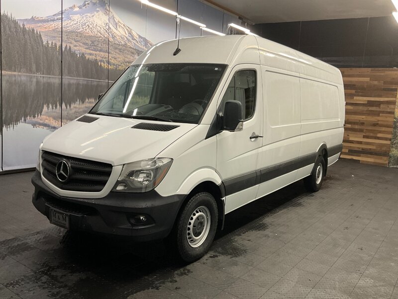 2018 Mercedes-Benz Sprinter 2500 CARGO VAN / 3.0 DIESEL / HIGH ROOF EXTENDED  CARGO VAN / 170 inc WB High Roof Extended / Backup Camera - Photo 1 - Gladstone, OR 97027