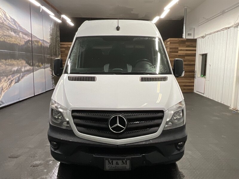 2018 Mercedes-Benz Sprinter 2500 CARGO VAN / 3.0 DIESEL / HIGH ROOF EXTENDED  CARGO VAN / 170 inc WB High Roof Extended / Backup Camera - Photo 5 - Gladstone, OR 97027