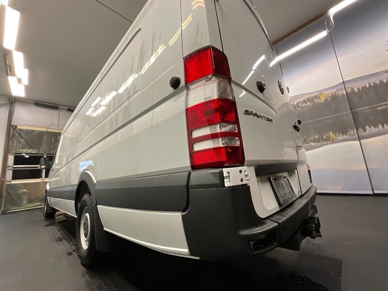 2018 Mercedes-Benz Sprinter 2500 CARGO VAN / 3.0 DIESEL / HIGH ROOF EXTENDED  CARGO VAN / 170 inc WB High Roof Extended / Backup Camera - Photo 26 - Gladstone, OR 97027