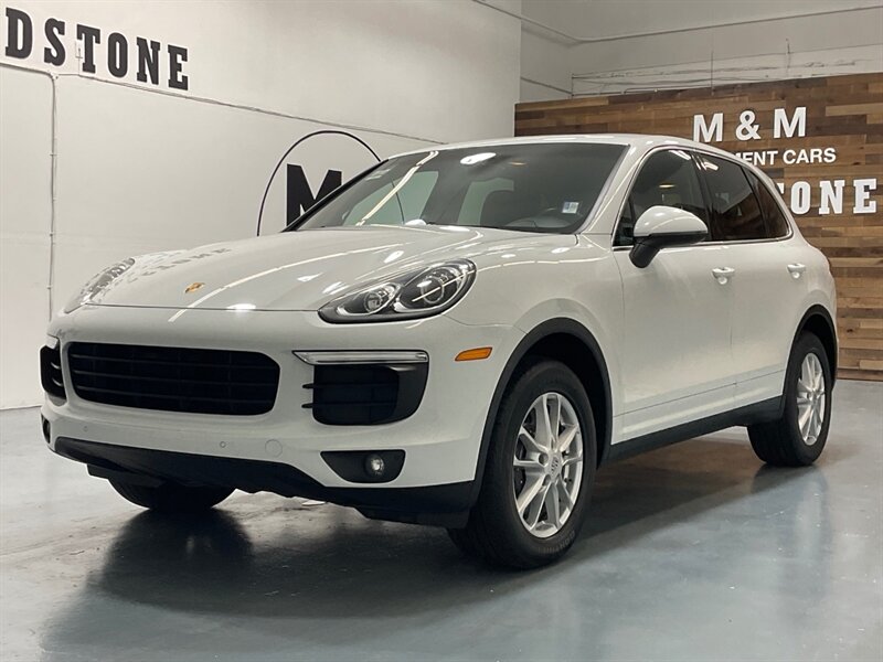 2018 Porsche Cayenne Sport Utility AWD / 3.6L V6 / Sport Chrono Pkg  / Leather / Sunroof / Navigation / Camera - Photo 59 - Gladstone, OR 97027