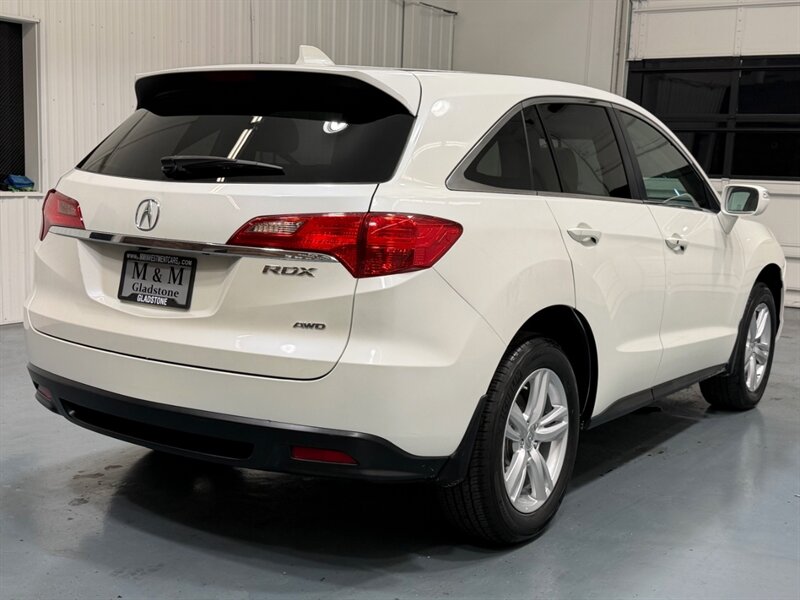 2014 Acura RDX Sport Utility AWD / NEW TIRES / Sunroof / Leather / TIMING BELT SERVICE ALREADY DONE - Photo 8 - Gladstone, OR 97027