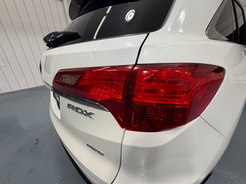 2014 Acura RDX Sport Utility AWD / NEW TIRES / Sunroof / Leather / TIMING BELT SERVICE ALREADY DONE - Photo 29 - Gladstone, OR 97027