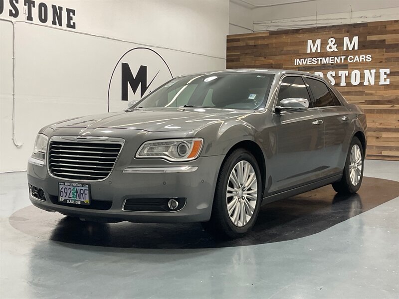 2012 Chrysler 300C AWD / 5.7L V8 HEMI / Panoramic Sunroof  / Leather - Photo 52 - Gladstone, OR 97027