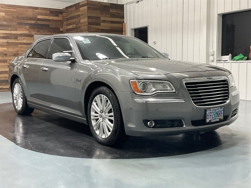 2012 Chrysler 300C AWD / 5.7L V8 HEMI / Panoramic Sunroof  / Leather - Photo 2 - Gladstone, OR 97027