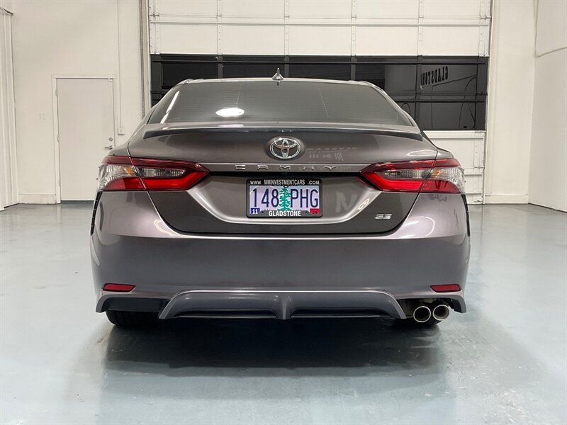 2023 Toyota Camry SE Sedan / 4Cyl / Backup Camera /LOCAL / 18K MILES  / FULL FACTORY WARRANTY - Photo 6 - Gladstone, OR 97027