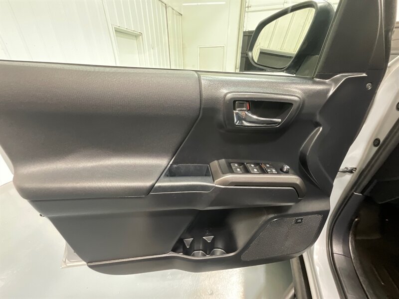 2021 Toyota Tacoma TRD Premium Off-Road 4X4 / ICON LIFT / TECH PKG /LONG BED / ZERO RUST / CRAWL CONTROL - Photo 34 - Gladstone, OR 97027