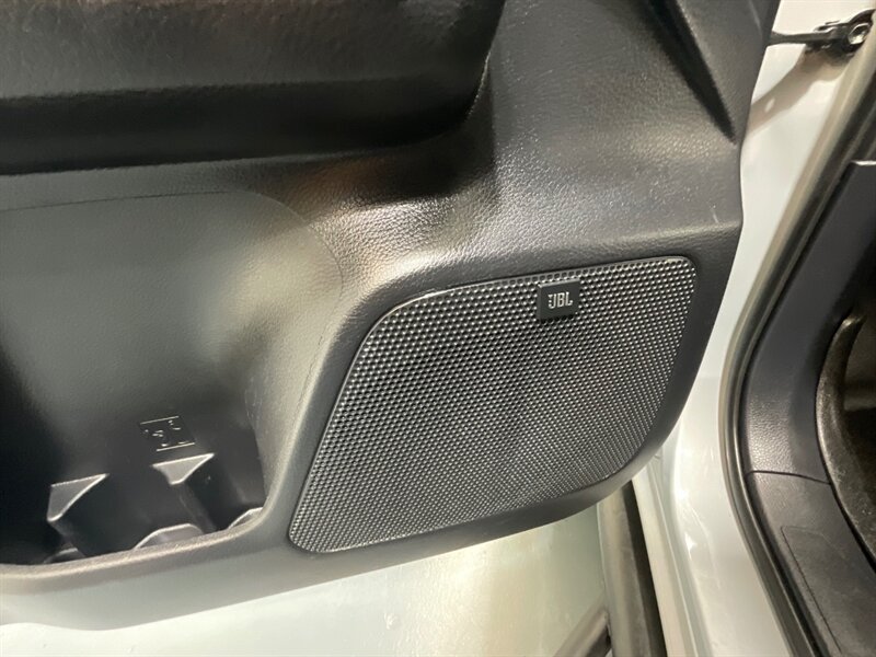 2021 Toyota Tacoma TRD Premium Off-Road 4X4 / ICON LIFT / TECH PKG /LONG BED / ZERO RUST / CRAWL CONTROL - Photo 39 - Gladstone, OR 97027