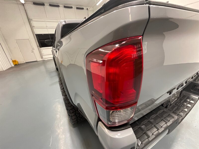 2021 Toyota Tacoma TRD Premium Off-Road 4X4 / ICON LIFT / TECH PKG /LONG BED / ZERO RUST / CRAWL CONTROL - Photo 29 - Gladstone, OR 97027