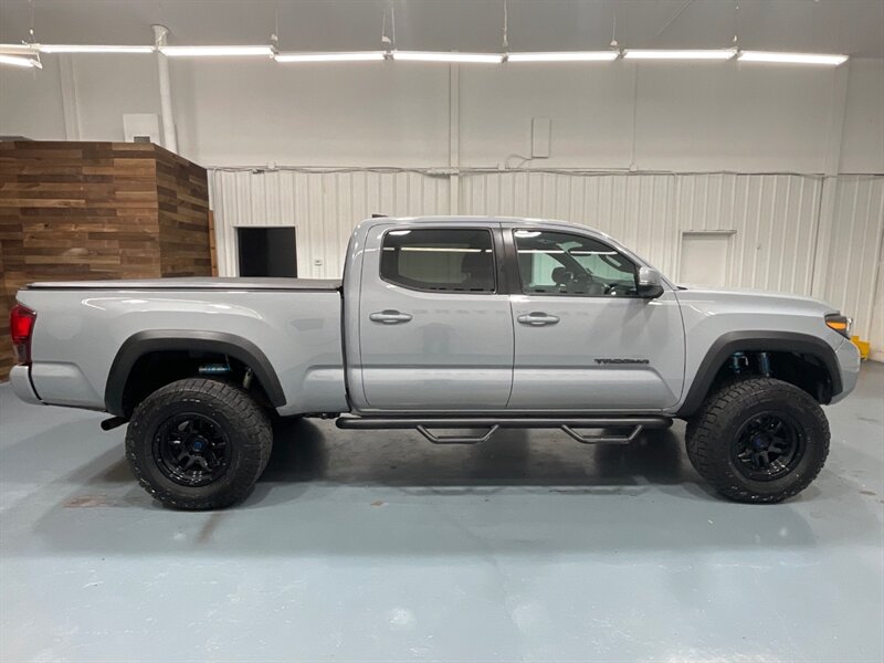2021 Toyota Tacoma TRD Premium Off-Road 4X4 / ICON LIFT / TECH PKG /LONG BED / ZERO RUST / CRAWL CONTROL - Photo 4 - Gladstone, OR 97027