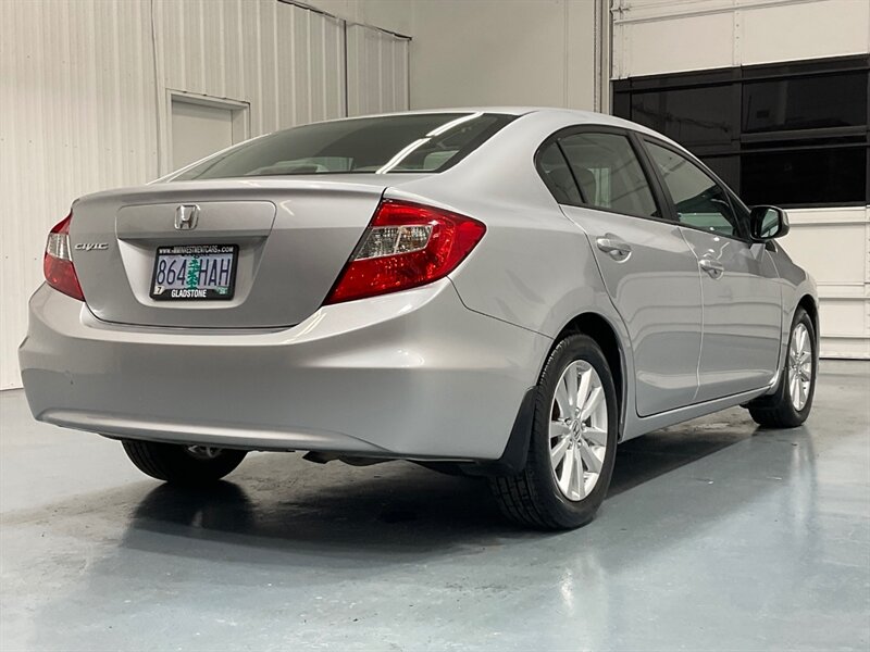 2012 Honda Civic EX-L Sedan / 4Cyl / Sunroof / Leather / 78K MILES  / LOCAL CAR / Heated Seats & Leather - Photo 7 - Gladstone, OR 97027