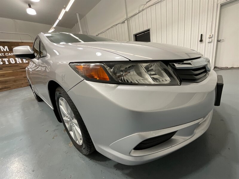 2012 Honda Civic EX-L Sedan / 4Cyl / Sunroof / Leather / 78K MILES  / LOCAL CAR / Heated Seats & Leather - Photo 32 - Gladstone, OR 97027