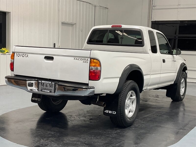 2004 Toyota Tacoma SR5 Extra Cab 4X4 / 2.7L 4Cyl / ONLY 104,000 MILES  / LOCAL OREGON TRUCK w. ZERO RUST - Photo 7 - Gladstone, OR 97027