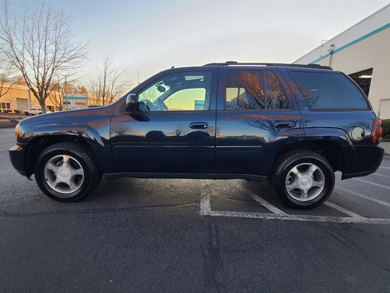 2008 Chevrolet Trailblazer SUV / 2WD / Sunroof / Fresh Trade-In / Low 122Kmil  / Newer Tires / Clean - Photo 3 - Portland, OR 97217