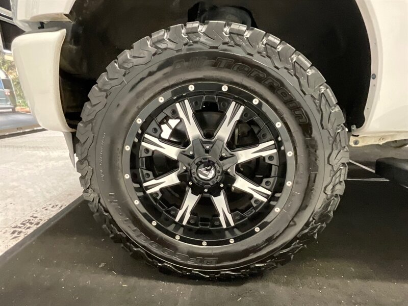 2015 Ford F-350 4x4 Platinum 6.7L DIESEL / LIFTED / LOADED LOADED  / LIFTED w. 35 " BF GOODRICH TIRES & 20 " FUEL WHEELS / SHARP & SUPER CLEAN!! - Photo 22 - Gladstone, OR 97027