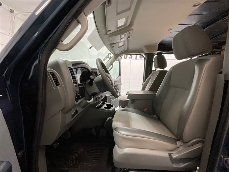 2013 Nissan NV 2500 HD S / V8 / CARGO VAN / NEW TIRES   - Photo 13 - Gladstone, OR 97027