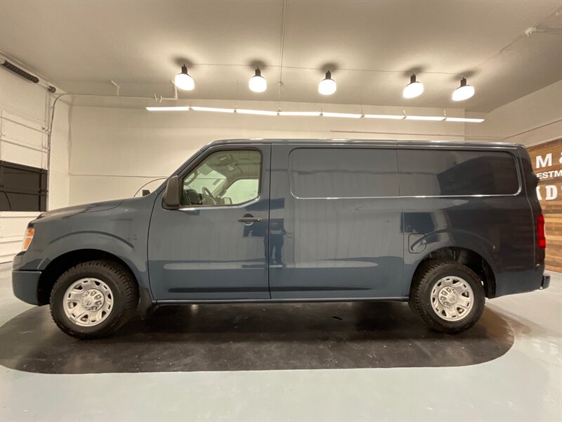 2013 Nissan NV 2500 HD S / V8 / CARGO VAN / NEW TIRES   - Photo 3 - Gladstone, OR 97027