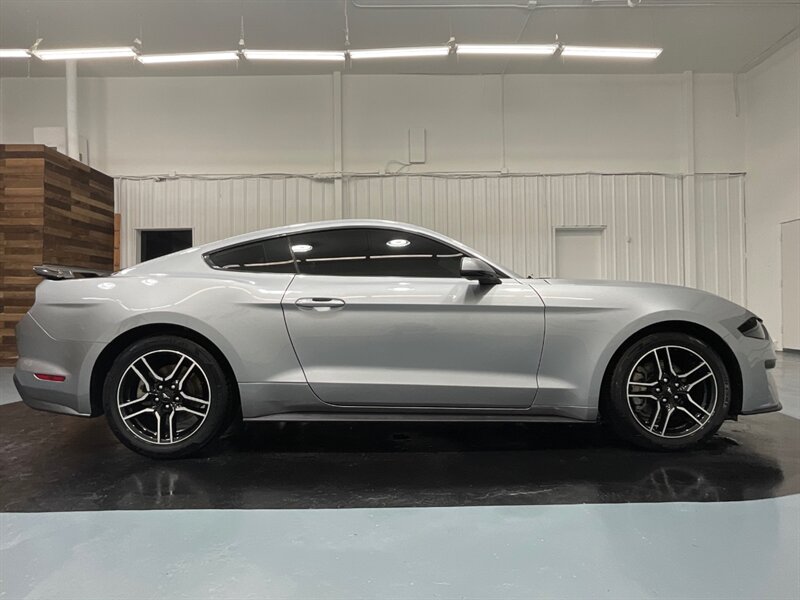 2020 Ford Mustang EcoBoost Premium  / Excel Cond - Photo 4 - Gladstone, OR 97027