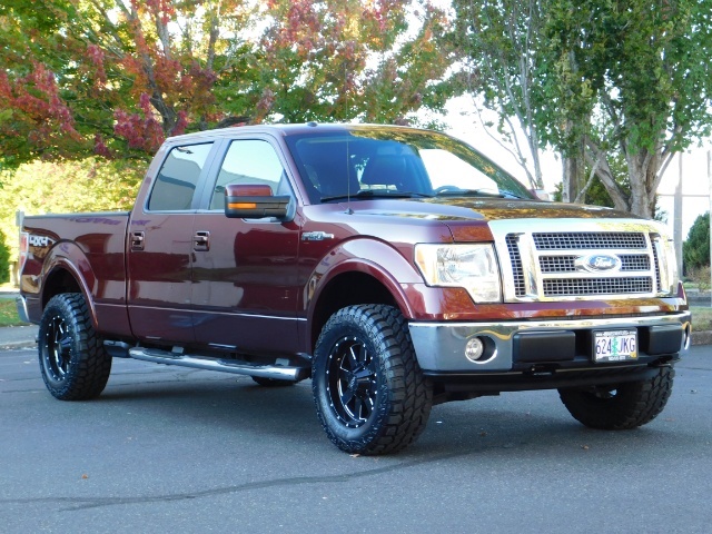 2009 Ford F-150 Lariat / Crew Cab/ 4X4/ Leather / Sunroof / LIFTED   - Photo 2 - Portland, OR 97217