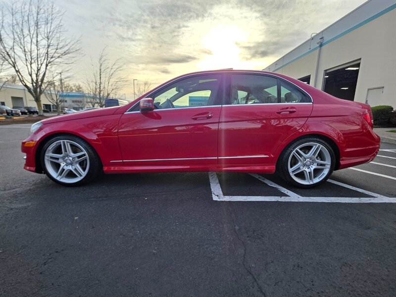 2013 Mercedes-Benz C 300 Sport 4MATIC AWD / V6 / 75K MILES / AMAZING  / ALL WHEEL DRIVE / LOW MILES / BRAND NEW TIRES - Photo 4 - Portland, OR 97217