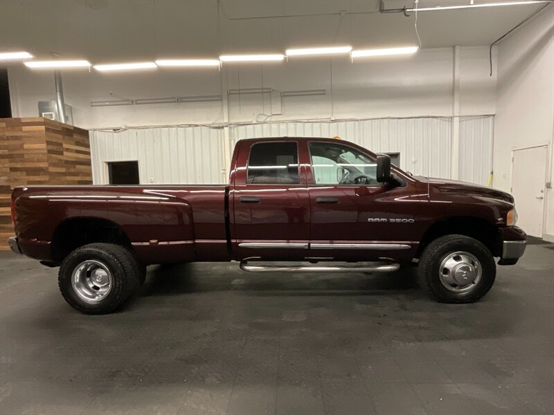 2004 Dodge Ram 3500 Laramie 4X4 / 5.9L D  Quad Cab DUALLY CUMMINS DIESEL MANUAL 6-SPEED HEAVY DUTY - Photo 4 - Gladstone, OR 97027