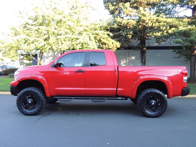 2008 Toyota Tundra SR5/4X4/ Crew Cab / 53k miles/ LIFTED LIFTED   - Photo 3 - Portland, OR 97217