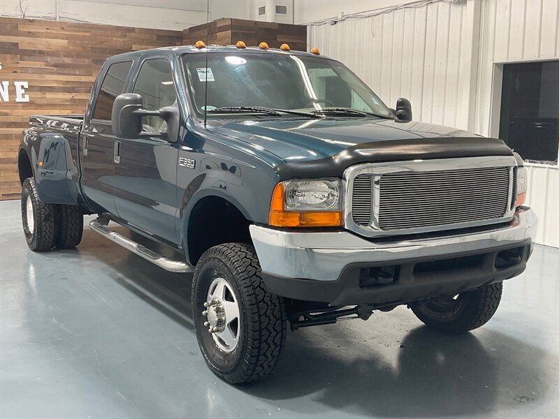 1999 Ford F-350 Lariat 4X4 / 7.3L DIESEL / DUALLY / 118K MILES / Leather Seats / BRAND NEW SET OF TIRES / ZERO RUST - Photo 2 - Gladstone, OR 97027