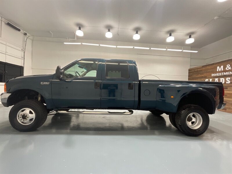 1999 Ford F-350 Lariat 4X4 / 7.3L DIESEL / DUALLY / 118K MILES / Leather Seats / BRAND NEW SET OF TIRES / ZERO RUST - Photo 3 - Gladstone, OR 97027