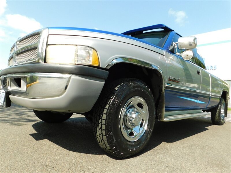 1996 Dodge Ram 2500 Laramie 5.9L DIESEL / 5-SPEED MANUAL / 12-VALVE   - Photo 9 - Portland, OR 97217