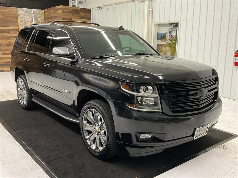 2016 Chevrolet Tahoe LTZ 4X4 / Leather / Navigation / DVD / NEW TIRES  / LOCAL OREGON SUV / 3RD ROW SEAT / FULLY LOADED !! - Photo 2 - Gladstone, OR 97027