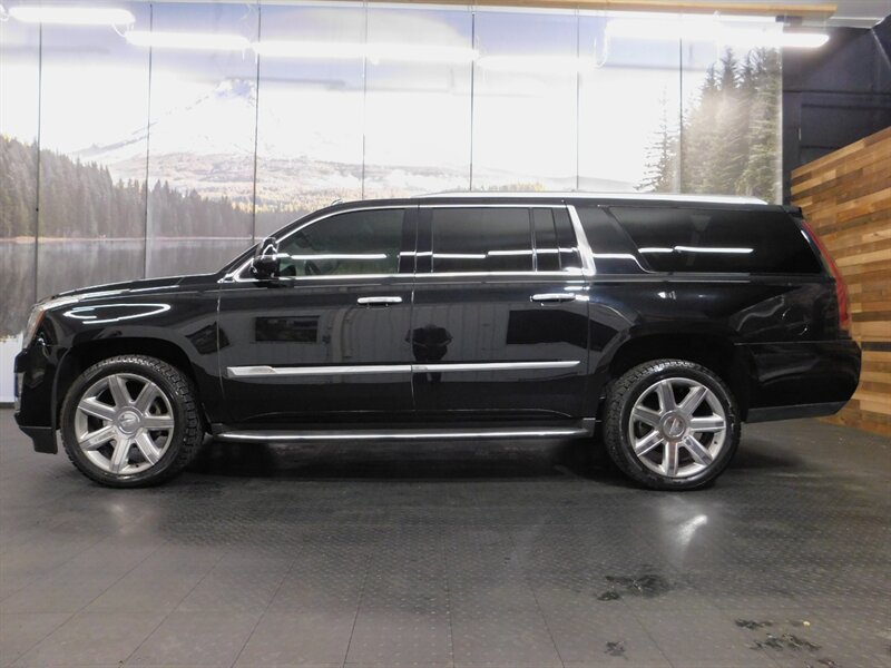 2016 Cadillac Escalade ESV Premium Collecti   - Photo 3 - Gladstone, OR 97027