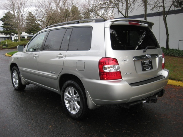 2006 Toyota Highlander Hybrid Limited/ AWD/Navigation/3rd seat - Photo 3 - Portland, OR 97217