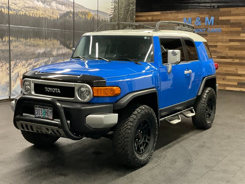 2007 Toyota FJ Cruiser 4dr SUV 4X4 / 6-SPEED / NEW WHEELS & TIRES  LIFTED w/ NEW WHEELS & TIRES / 6-SPEED / SUPER CLEAN - Photo 1 - Gladstone, OR 97027