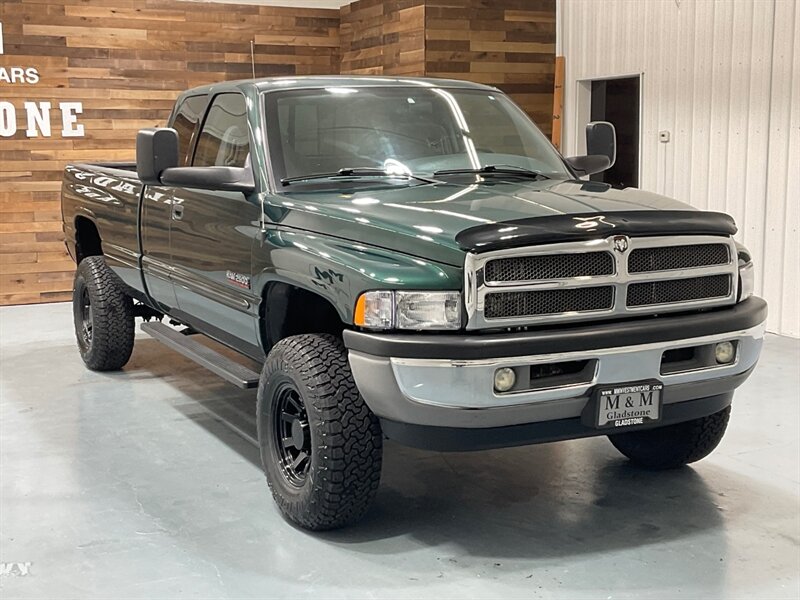 2002 Dodge Ram 2500 SLT Plus Quad Cab 4X4 / 5.9L DIESEL / 78K MILES  / LOCAL TRUCL w. ZERO RUST / NEW WHEELS & TIRES / LONG BED - Photo 2 - Gladstone, OR 97027