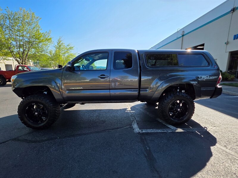2015 Toyota Tacoma 4X4 LONG BED CUSTOM / 4-inch LIFT / 63K mls / FOX COILOVERS / BUMPERS / RUST FREE / SUPER LOW MILES / AMAZING SHAPE !! - Photo 3 - Portland, OR 97217
