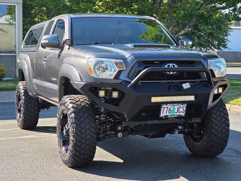 2015 Toyota Tacoma 4X4 LONG BED CUSTOM / 4-inch LIFT / 63K mls / FOX COILOVERS / BUMPERS / RUST FREE / SUPER LOW MILES / AMAZING SHAPE !! - Photo 2 - Portland, OR 97217