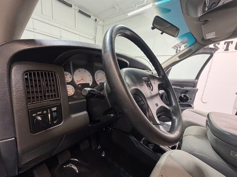 2003 Dodge Ram 2500 SLT 4X4 6-SPEED MANUAL 5.9L CUMMINS DIESEL /LONG BED / ZERO RUST - Photo 36 - Gladstone, OR 97027